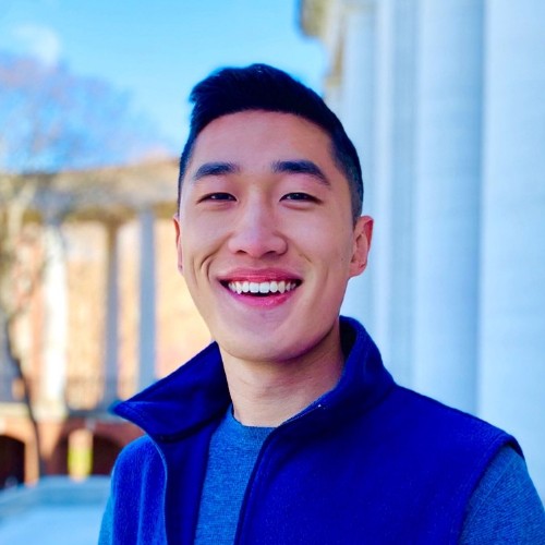 Portrait of Dawei Li